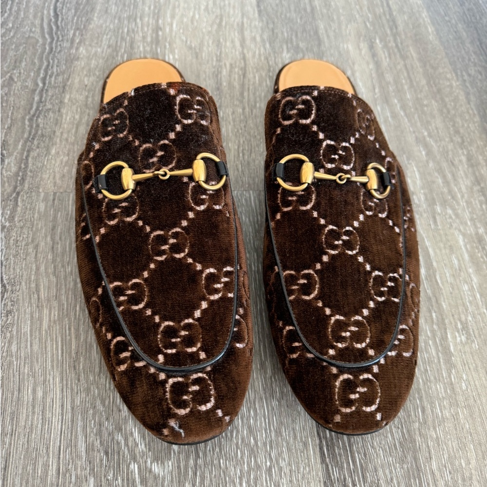 Men’s Gucci GG velvet slippers